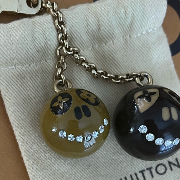 Louis Vuitton Jack and Lucie Charm - Picture 10 of 16